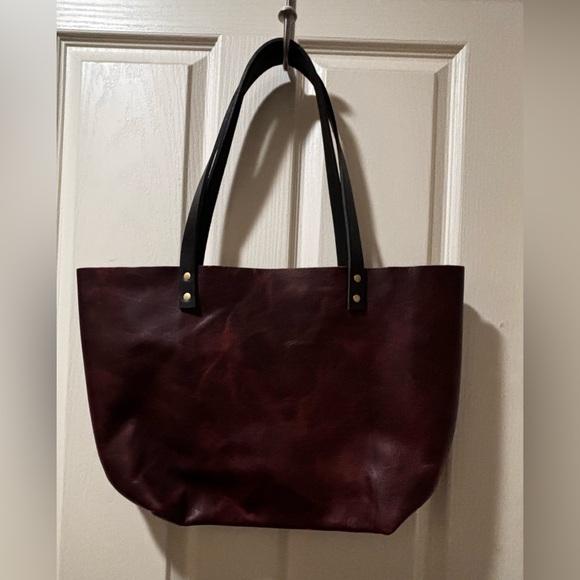 Portland Leather Goods Large Tote in Lava w/Black Handles - Picture 2 of 8